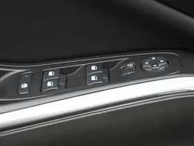 Opel Grandland X (2020) thumbnail 33