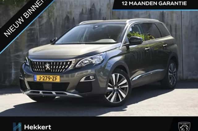 Peugeot 5008 (2020)