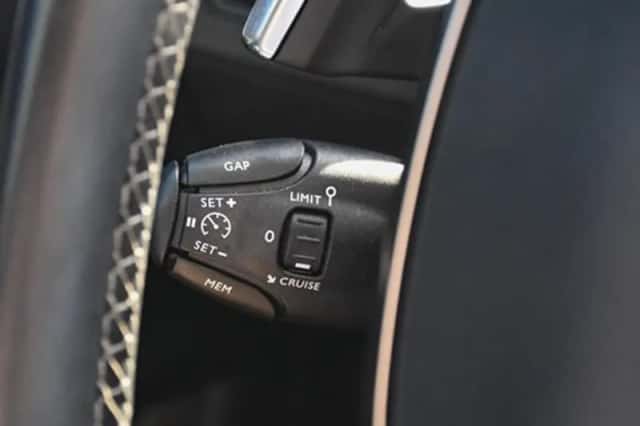 Peugeot 5008 (2020) thumbnail 44