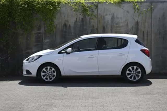 Opel Corsa (2017) thumbnail 2