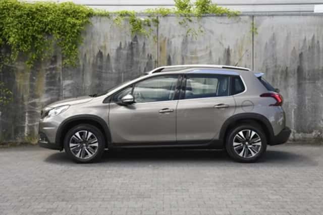 Peugeot 2008 (2017) thumbnail 3