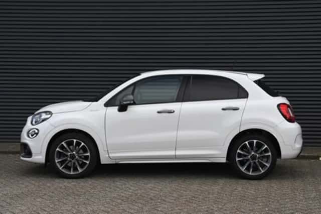 Fiat 500X (2020) thumbnail 3
