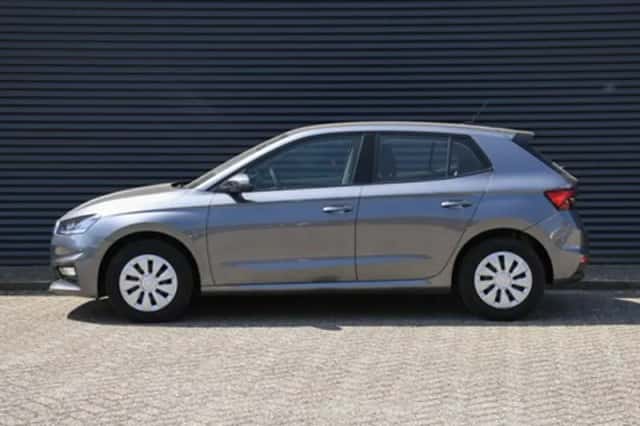 Škoda Fabia (2022) thumbnail 3