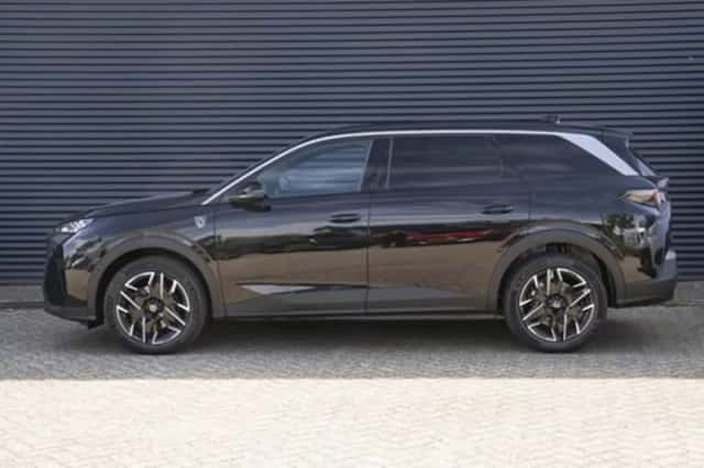 Peugeot 5008 (2026) thumbnail 3