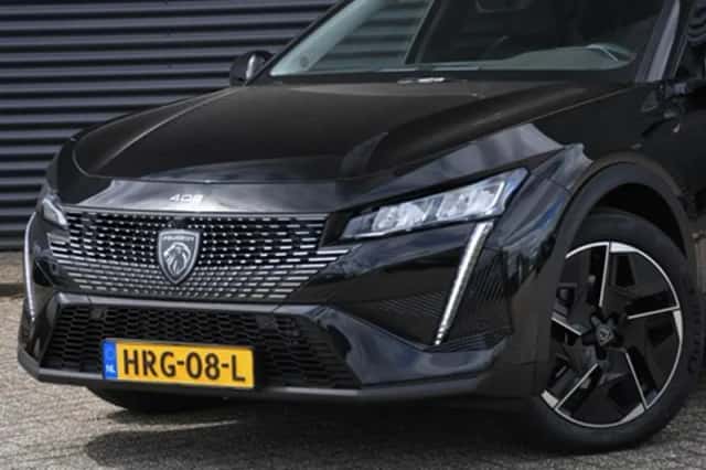 Peugeot 408 (2025) thumbnail 1