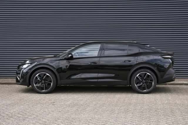Peugeot 408 (2025) thumbnail 2