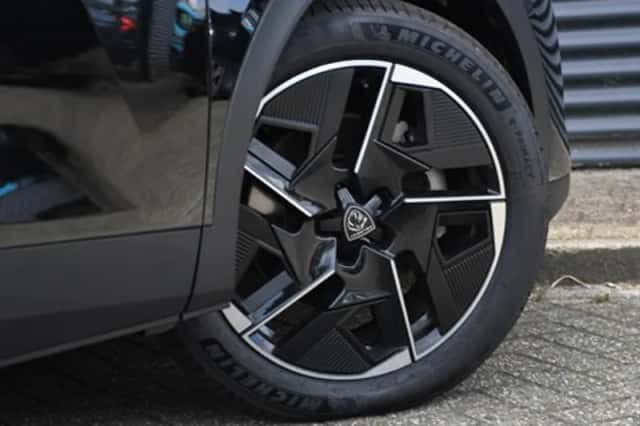 Peugeot 408 (2025) thumbnail 6