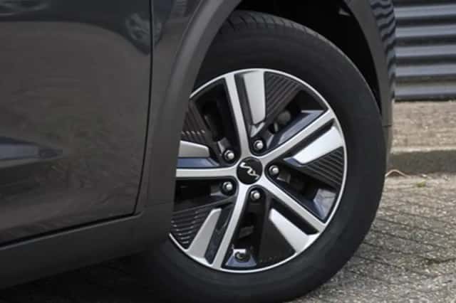 Kia Niro (2021) thumbnail 6