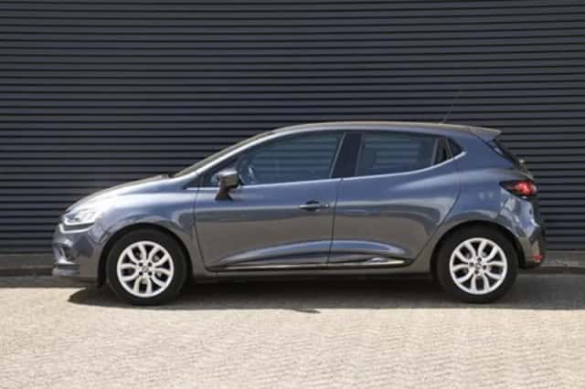 Renault Clio (2017) thumbnail 2