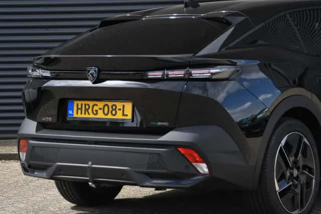 Peugeot 408 (2025) thumbnail 6
