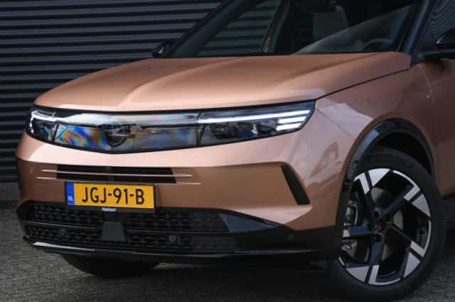 Opel Grandland (2025) thumbnail 2