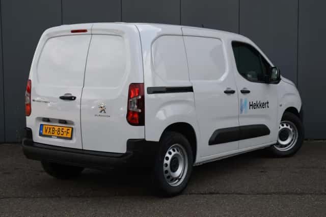 Peugeot E-Partner (2023) thumbnail 4
