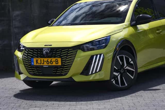 Peugeot e-208 (2026) thumbnail 2