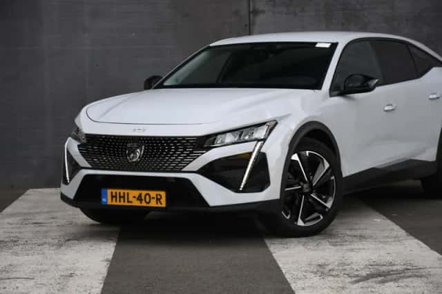 Peugeot 408 (2025) thumbnail 2