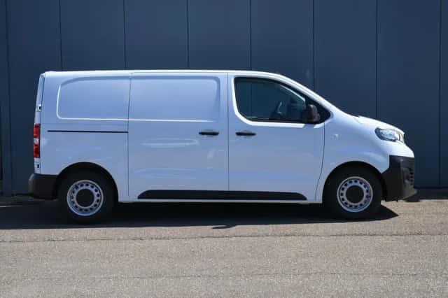 Peugeot E-Expert (2023) thumbnail 3