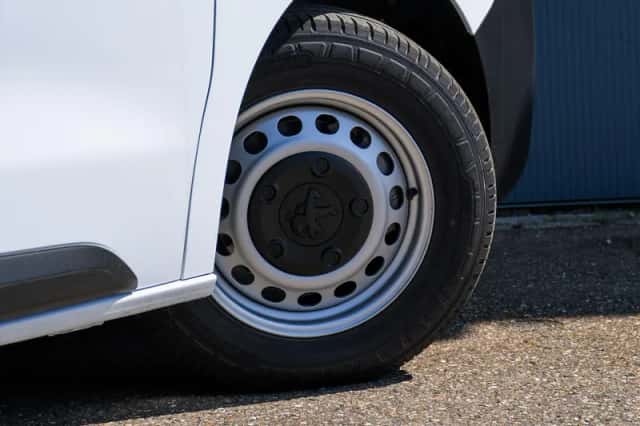 Peugeot E-Expert (2023) thumbnail 6
