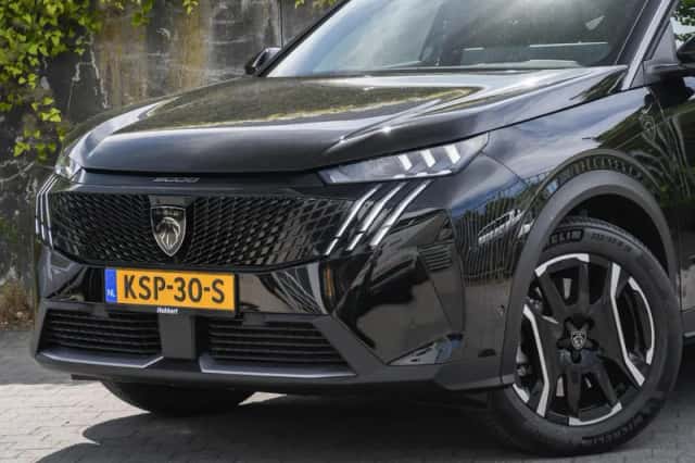 Peugeot 3008 (2026) thumbnail 2