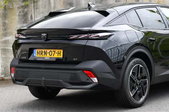 Peugeot 408 (2025) thumbnail 6