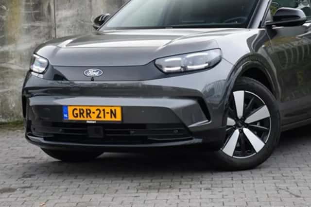 Ford Capri (2024) thumbnail 2