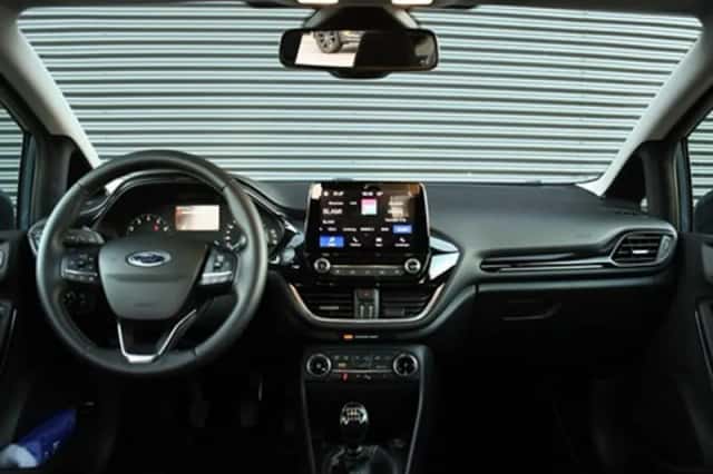 Ford Fiesta (2023) thumbnail 12