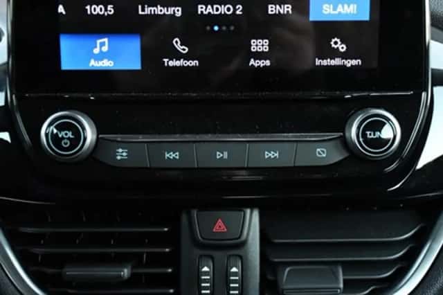 Ford Fiesta (2023) thumbnail 16