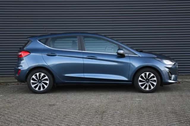 Ford Fiesta (2023) thumbnail 3