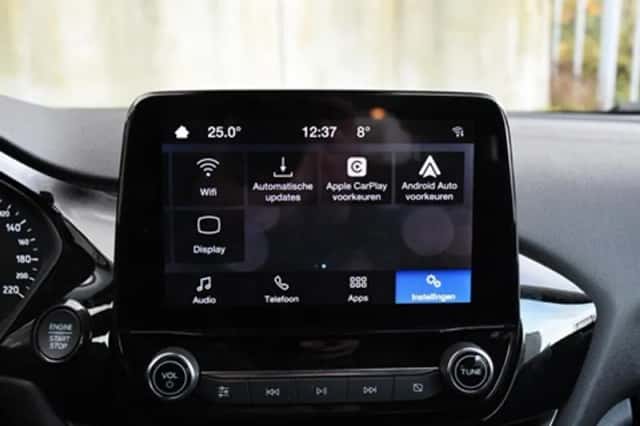 Ford Fiesta (2023) thumbnail 18