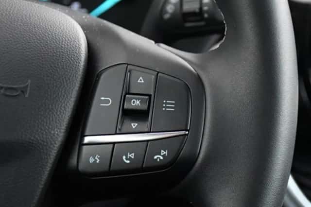 Ford Fiesta (2023) thumbnail 25