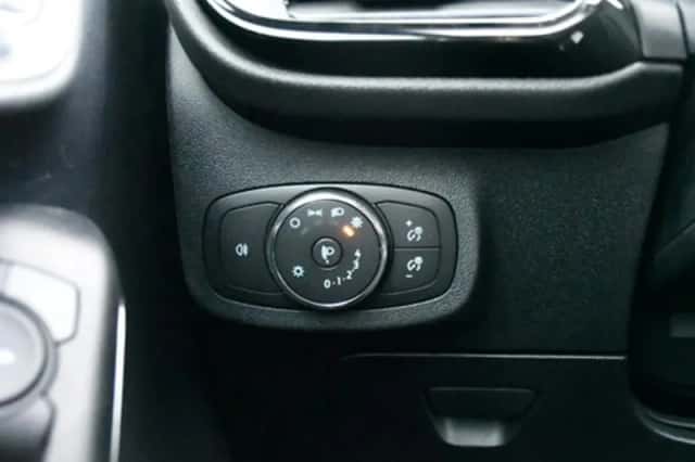 Ford Fiesta (2023) thumbnail 28