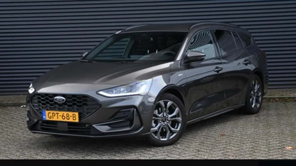 Ford Focus (2024) — foto 1