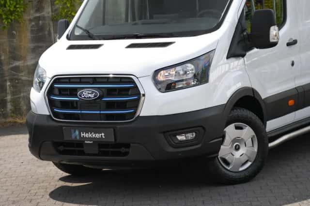 Ford E-Transit (2025) thumbnail 2