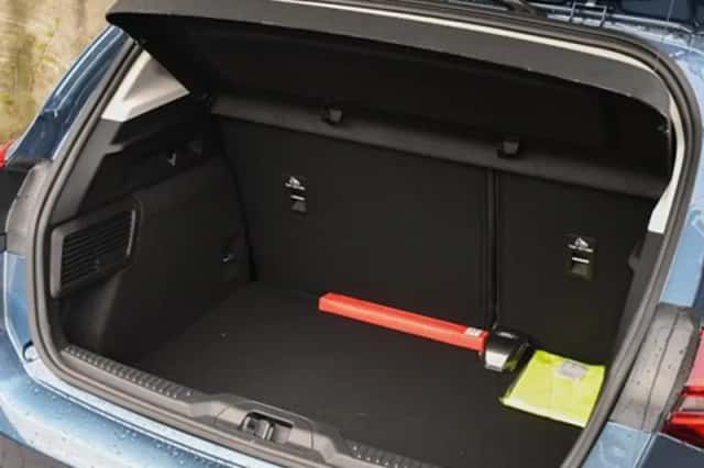 Ford Focus (2025) thumbnail 12