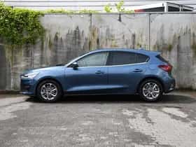Ford Focus (2025) thumbnail 3