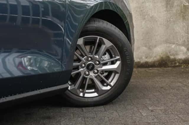 Ford Focus (2025) thumbnail 7