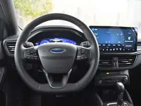 Ford Focus (2023) thumbnail 14
