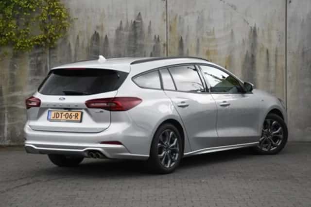 Ford Focus (2023) thumbnail 5