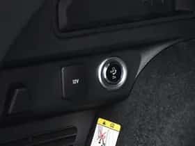 Ford Kuga (2022) thumbnail 14