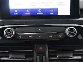 Ford Kuga (2022) thumbnail 24