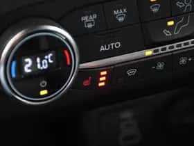 Ford Kuga (2022) thumbnail 26