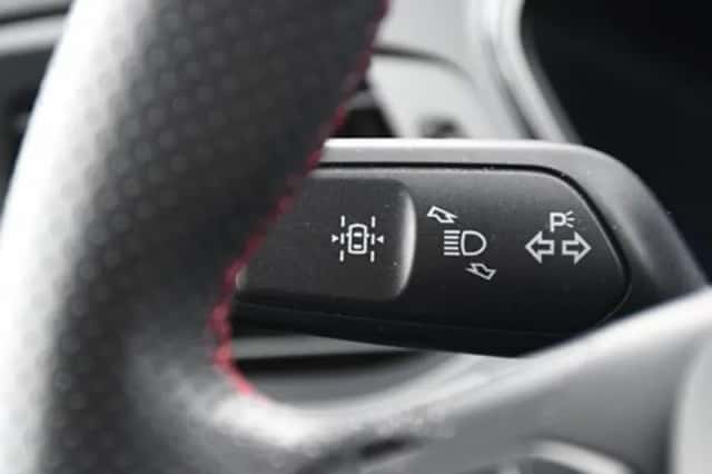 Ford Kuga (2022) thumbnail 32
