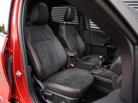 Ford Kuga (2024) thumbnail 12