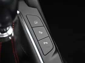 Ford Kuga (2024) thumbnail 32