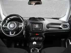 Jeep Renegade (2016) thumbnail 12