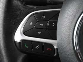 Jeep Renegade (2016) thumbnail 22