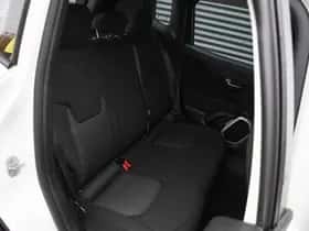 Jeep Renegade (2016) thumbnail 10