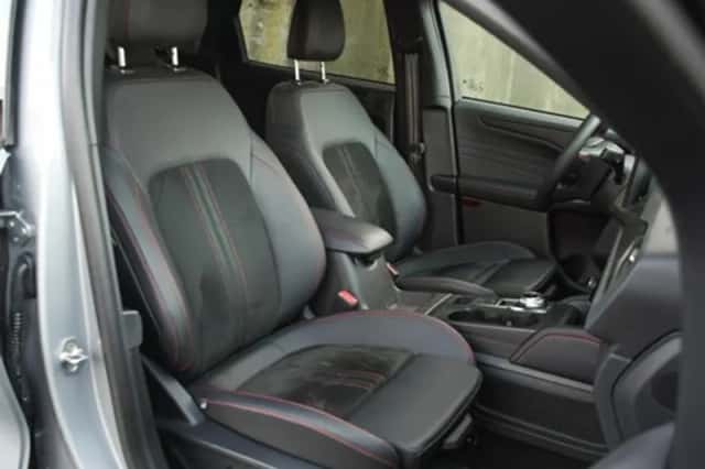 Ford Kuga (2024) thumbnail 11