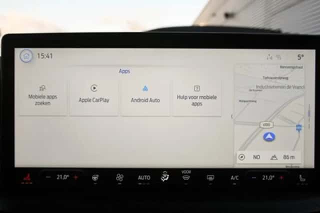 Ford Kuga (2024) thumbnail 22