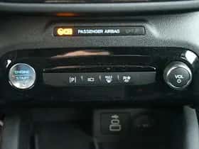 Ford Kuga (2024) thumbnail 24