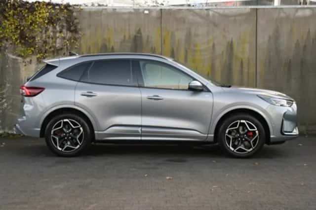 Ford Kuga (2024) thumbnail 4