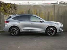 Ford Kuga (2024) thumbnail 4